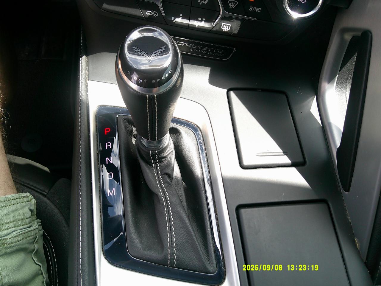 Chevrolet Corvette 2dr Stingray Z51 Cpe w/1LT 2019