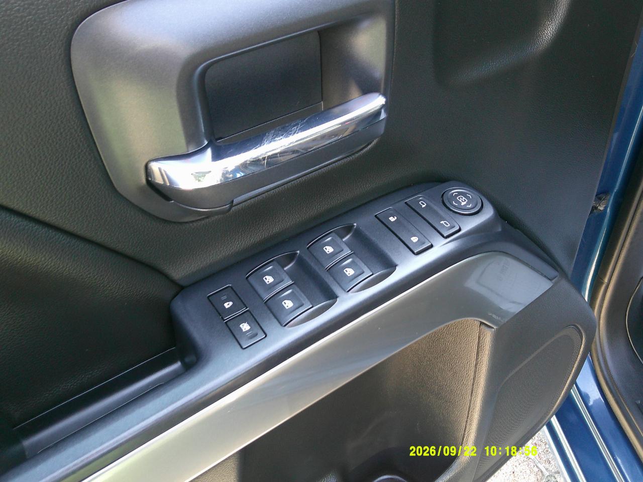 Chevrolet Silverado 1500 2WD Crew Cab 143.5" LT w/1LT 2018