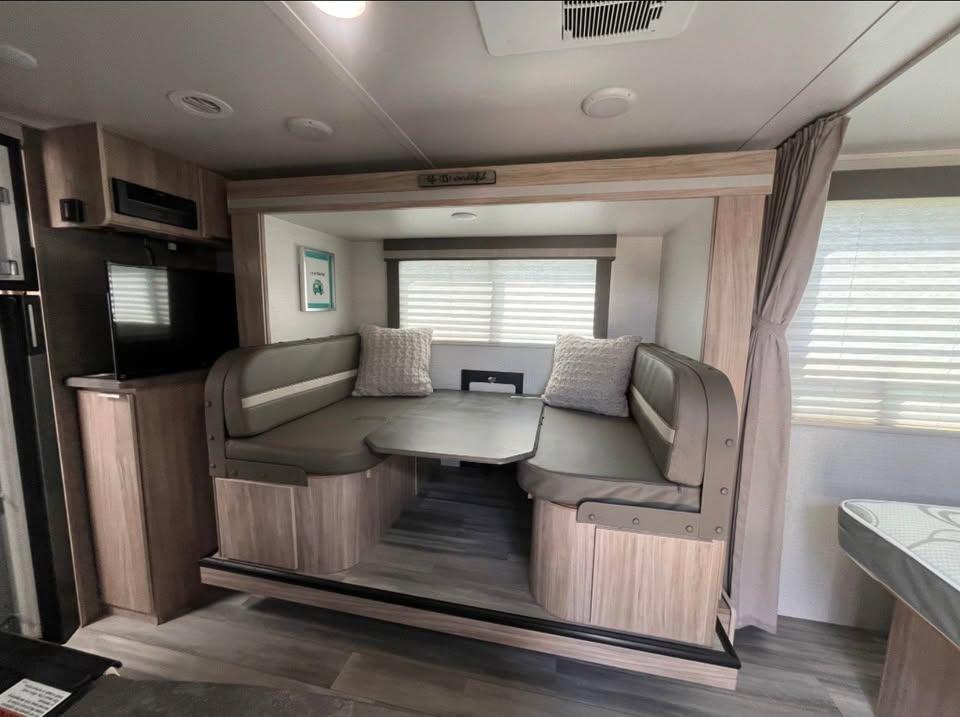 Winnebago Micro Minnie  2021