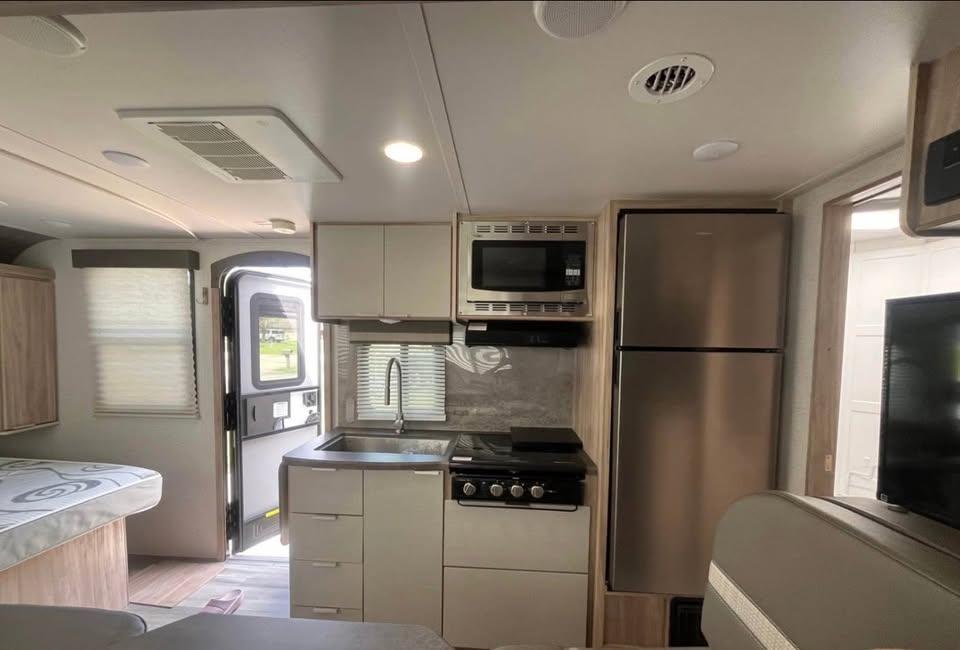 Winnebago Micro Minnie  2021