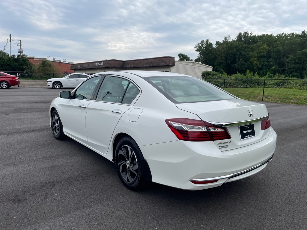 Honda Accord LX Sedan CVT 2017