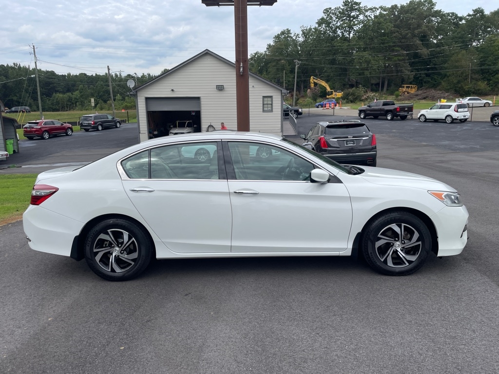 Honda Accord LX Sedan CVT 2017