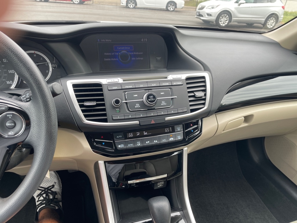 Honda Accord LX Sedan CVT 2017