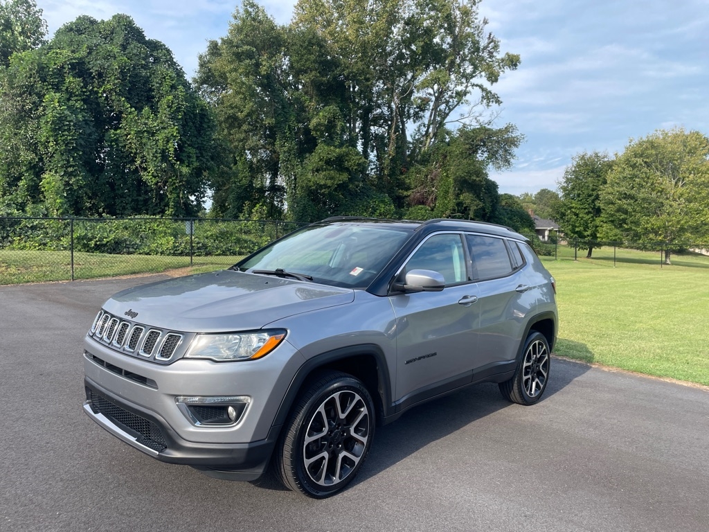 2018 Jeep Compass Limited photo 2