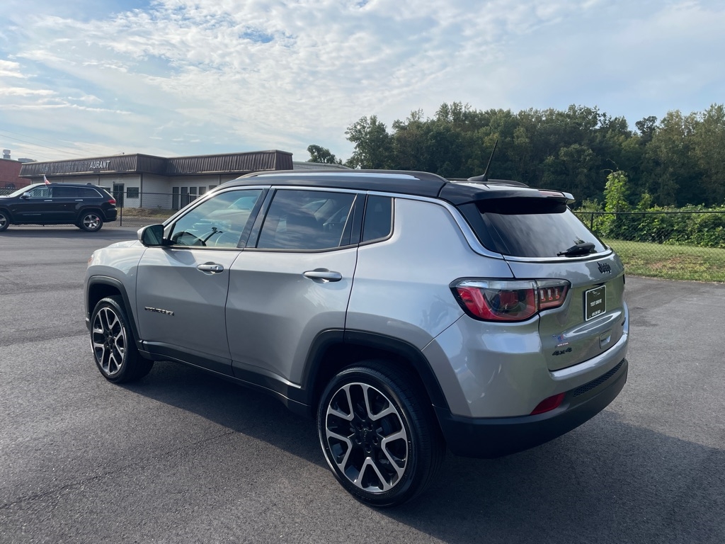 2018 Jeep Compass Limited photo 4
