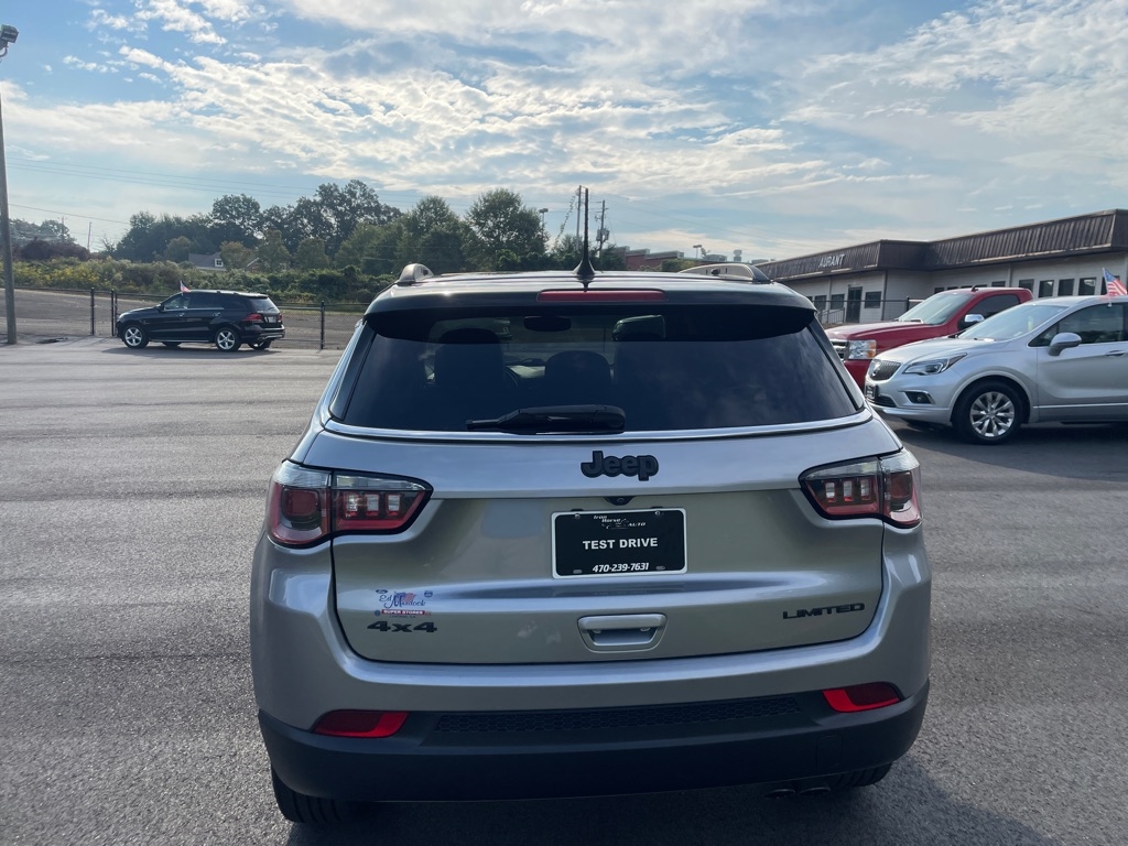 2018 Jeep Compass Limited photo 5