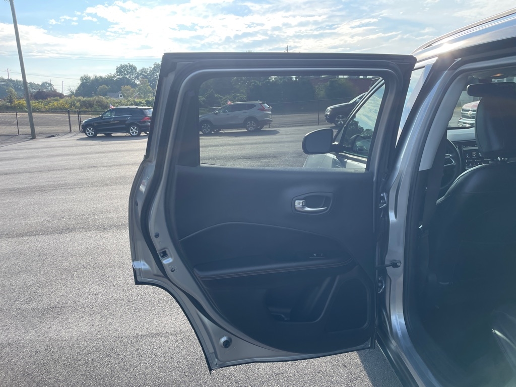 2018 Jeep Compass Limited photo 17