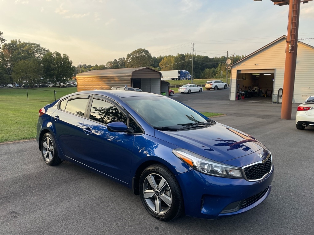 2018 Kia Forte LX photo 8