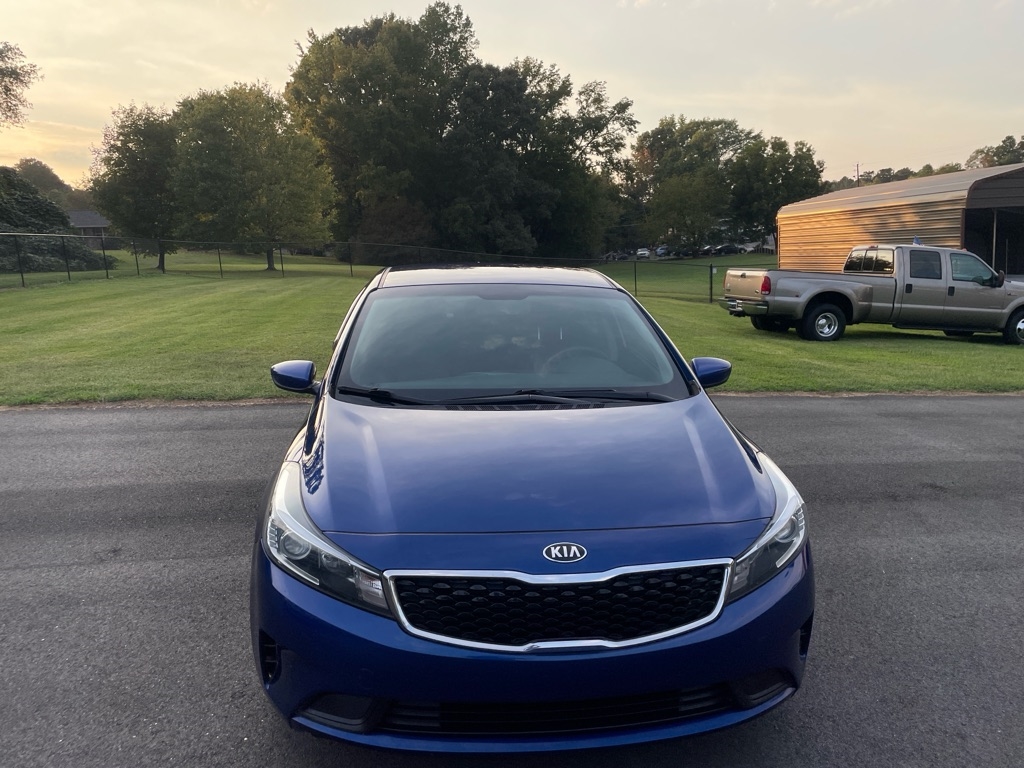 2018 Kia Forte LX photo 9