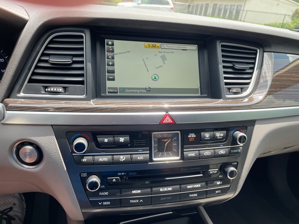 2018 Genesis G80 3.8 photo 14