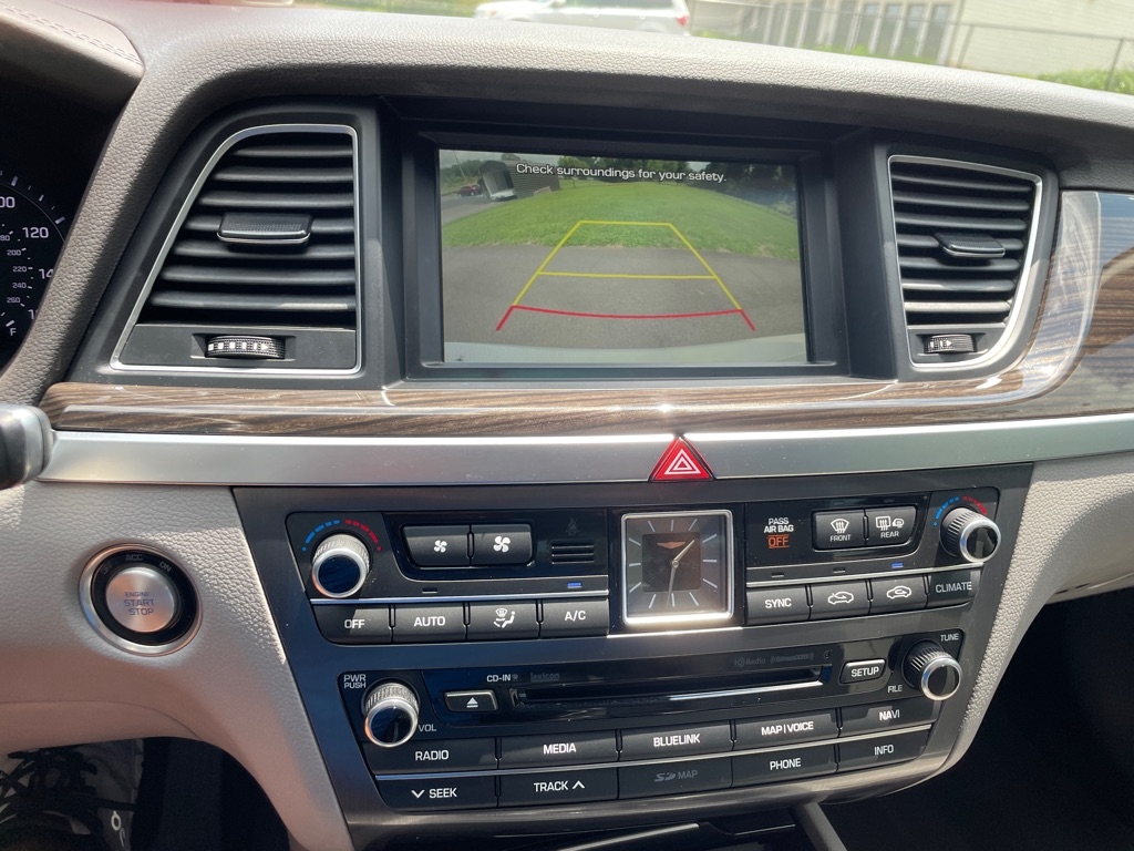 2018 Genesis G80 3.8 photo 15