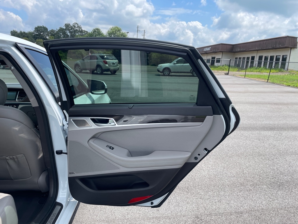 2018 Genesis G80 3.8 photo 20