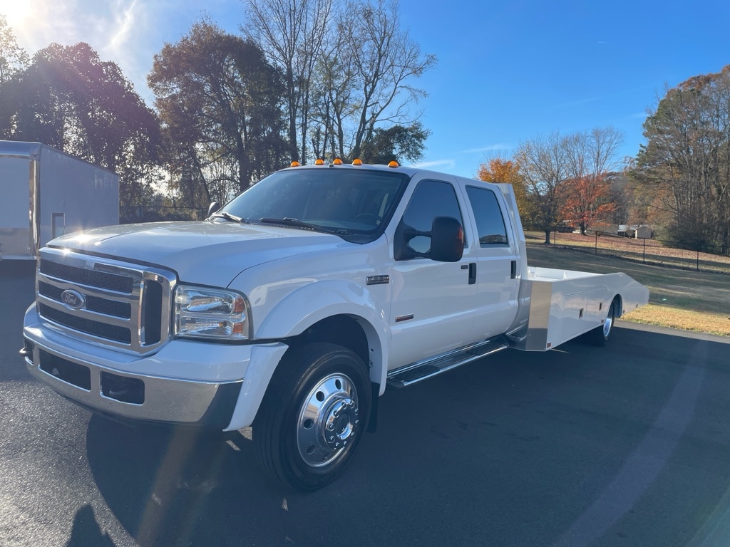 2007 Ford F-550 Super Duty Chassis XLT