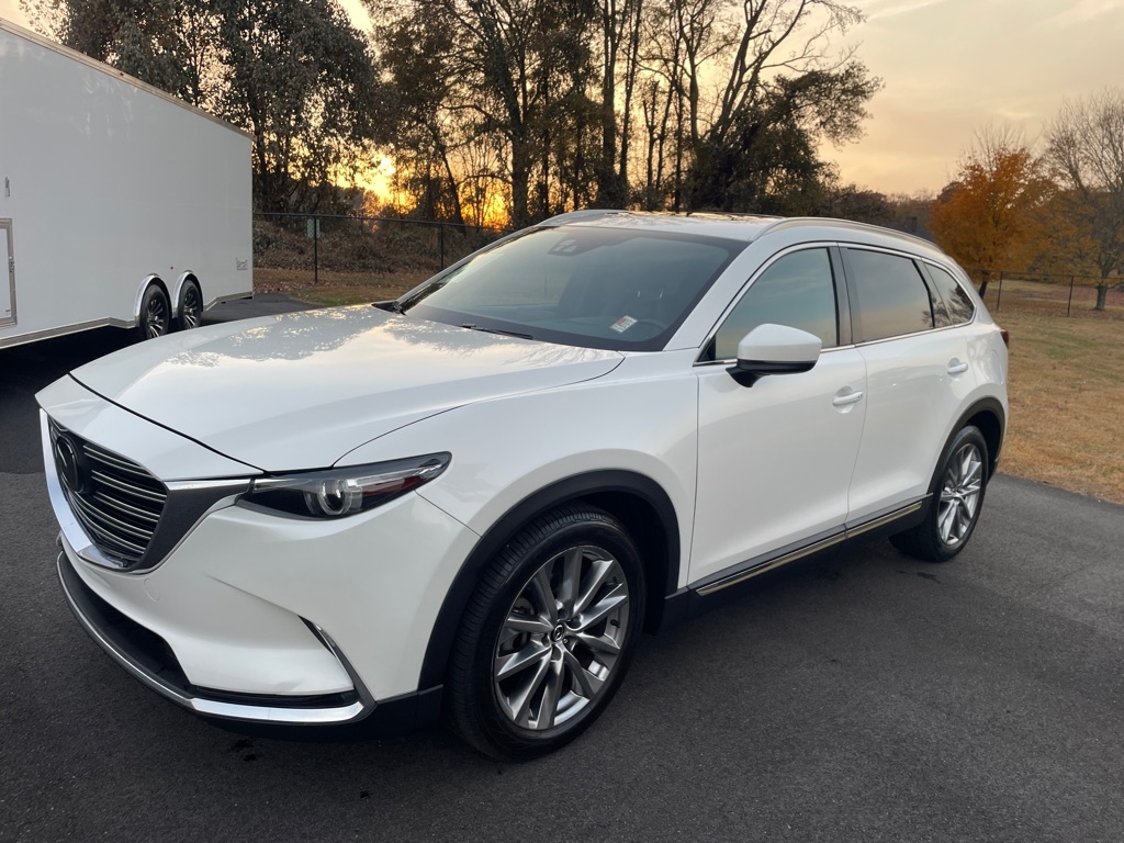 2017 Mazda CX-9 Signature's photo
