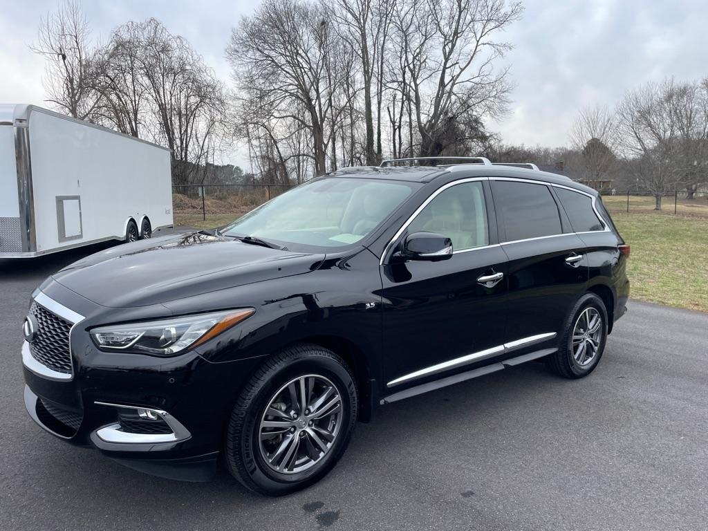 2017 Infiniti QX60 Base FWD