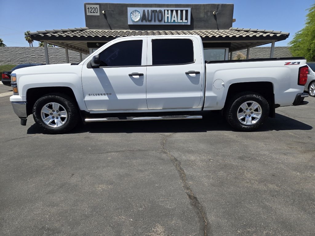 2014 Chevrolet Silverado 1500 LT photo 2