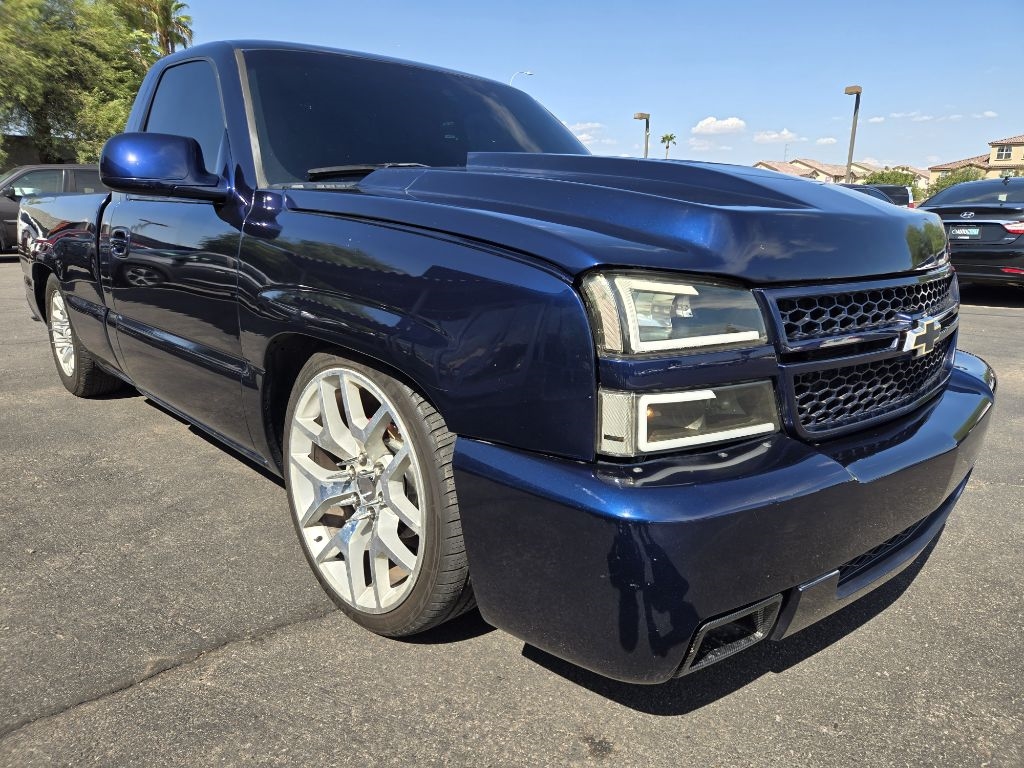 Chevrolet Silverado 1500 4WD Reg Cab 119.0" LS 2005