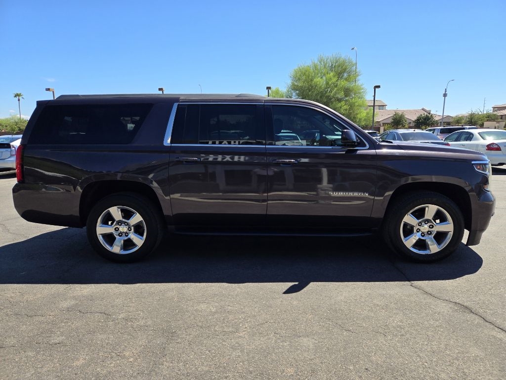Chevrolet Suburban  2015