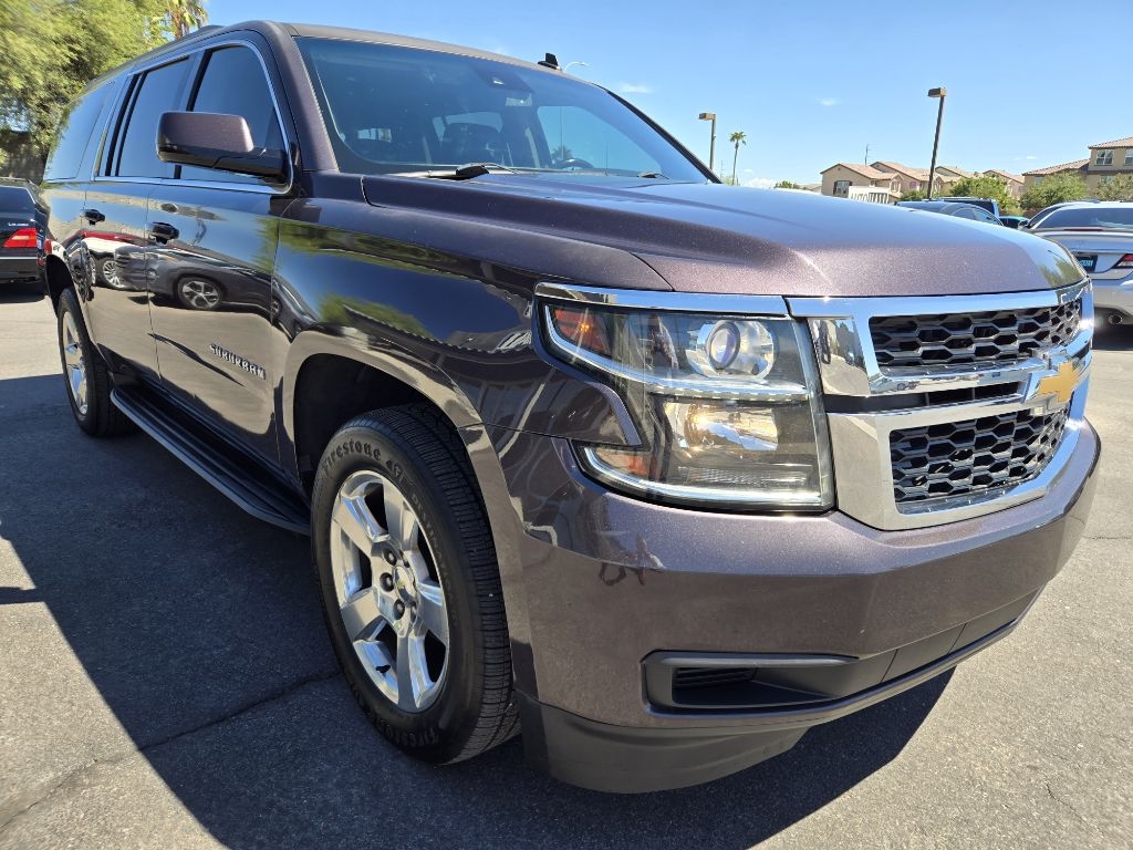 Chevrolet Suburban  2015