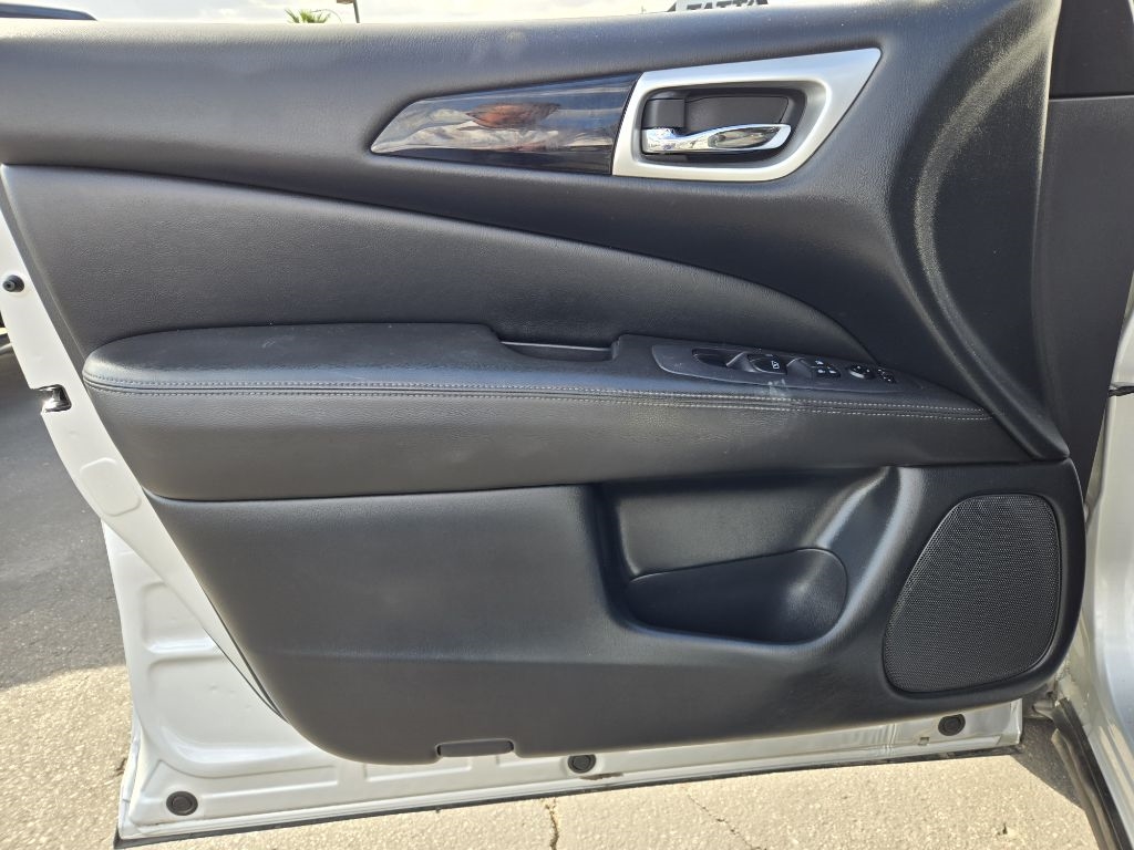 Nissan Pathfinder  2019 Nissan Pathfinder  2019