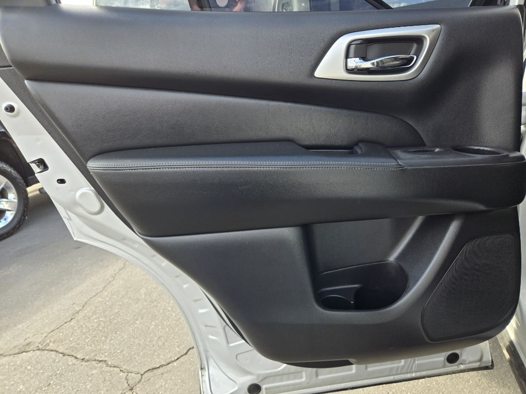 Nissan Pathfinder  2019 Nissan Pathfinder  2019