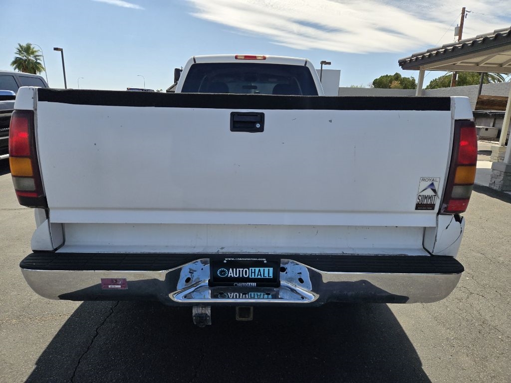 2002 Chevrolet Silverado 2500HD photo 4