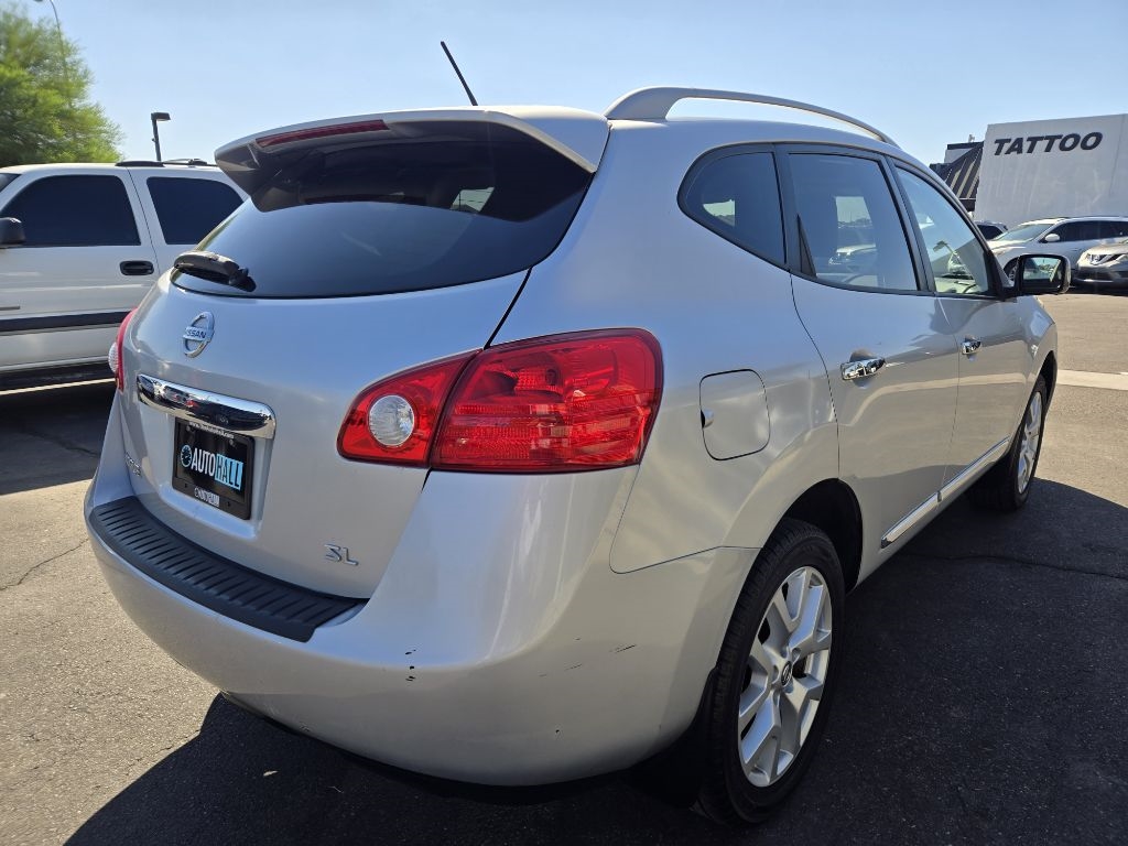 2012 Nissan Rogue SL photo 4