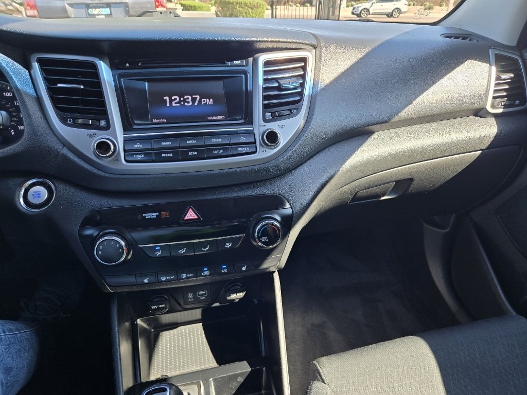 Hyundai Tucson  2016 Hyundai Tucson  2016