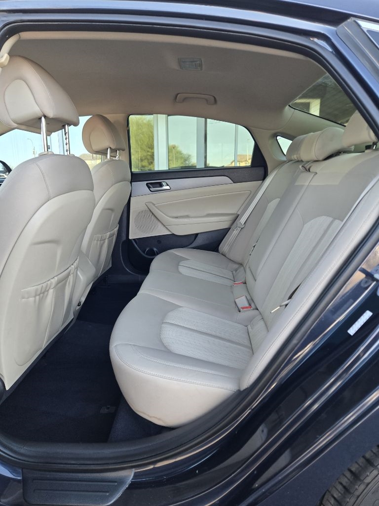 Hyundai Sonata Hybrid  2017 Hyundai Sonata Hybrid  2017