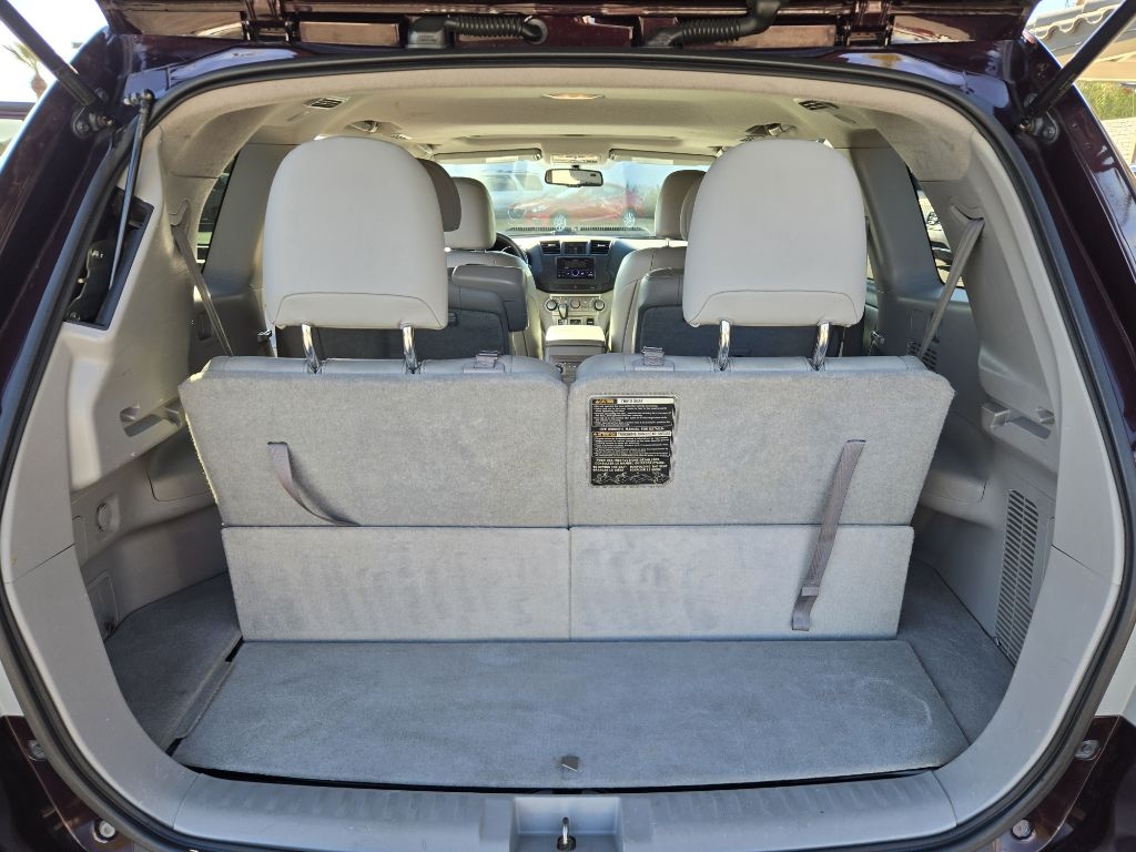 Toyota Highlander  2012