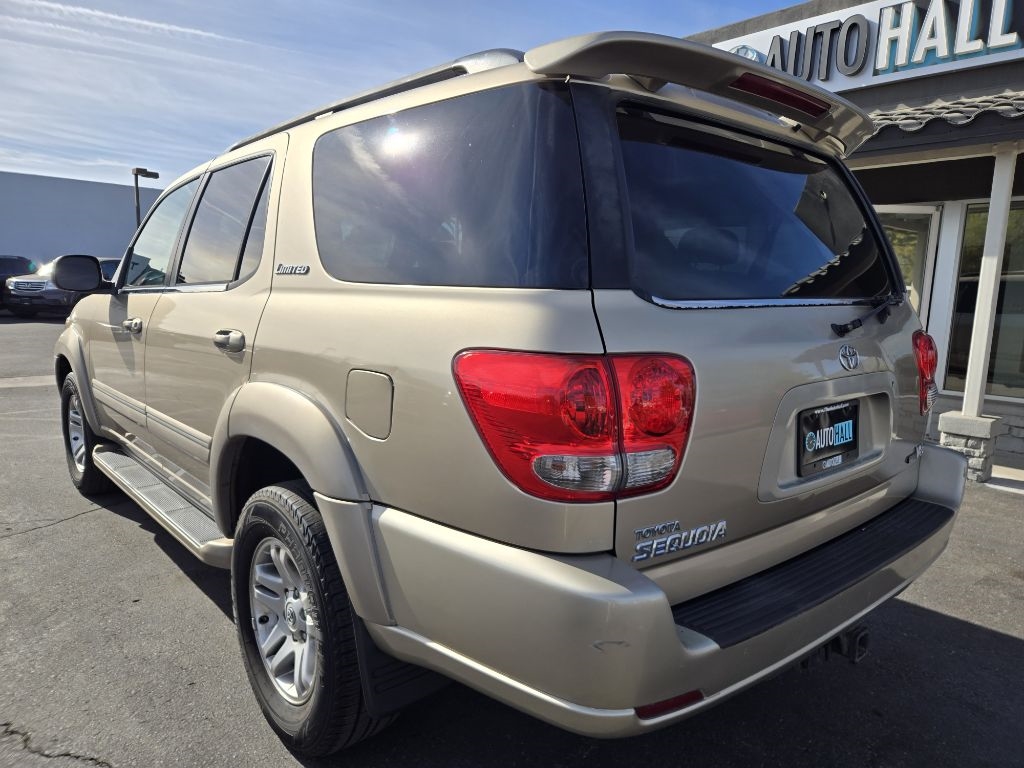Toyota Sequoia  2005