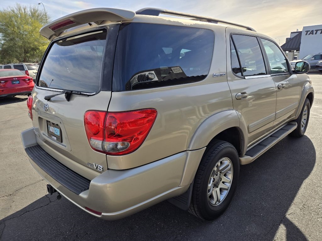 Toyota Sequoia  2005