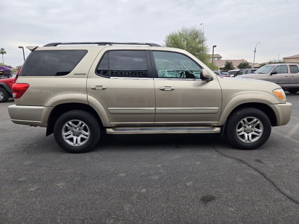 Toyota Sequoia  2005