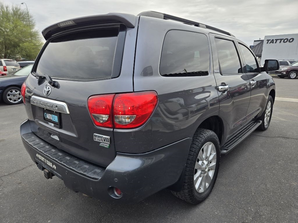 Toyota Sequoia  2013