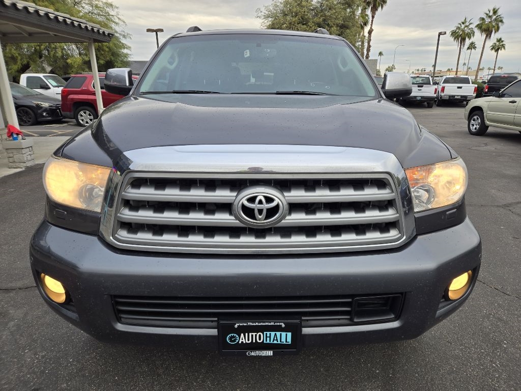 Toyota Sequoia  2013