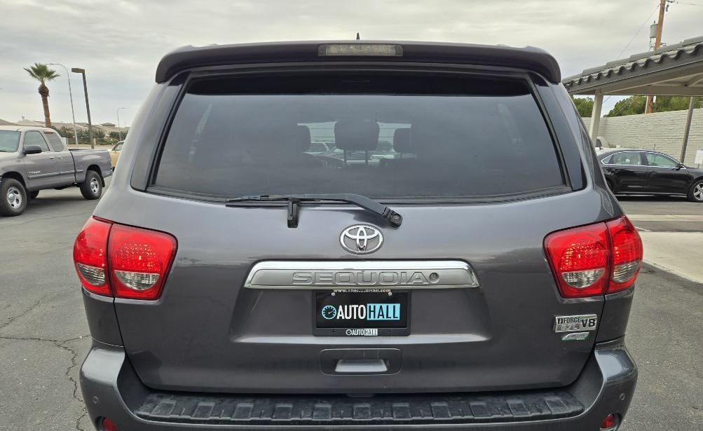 Toyota Sequoia  2013