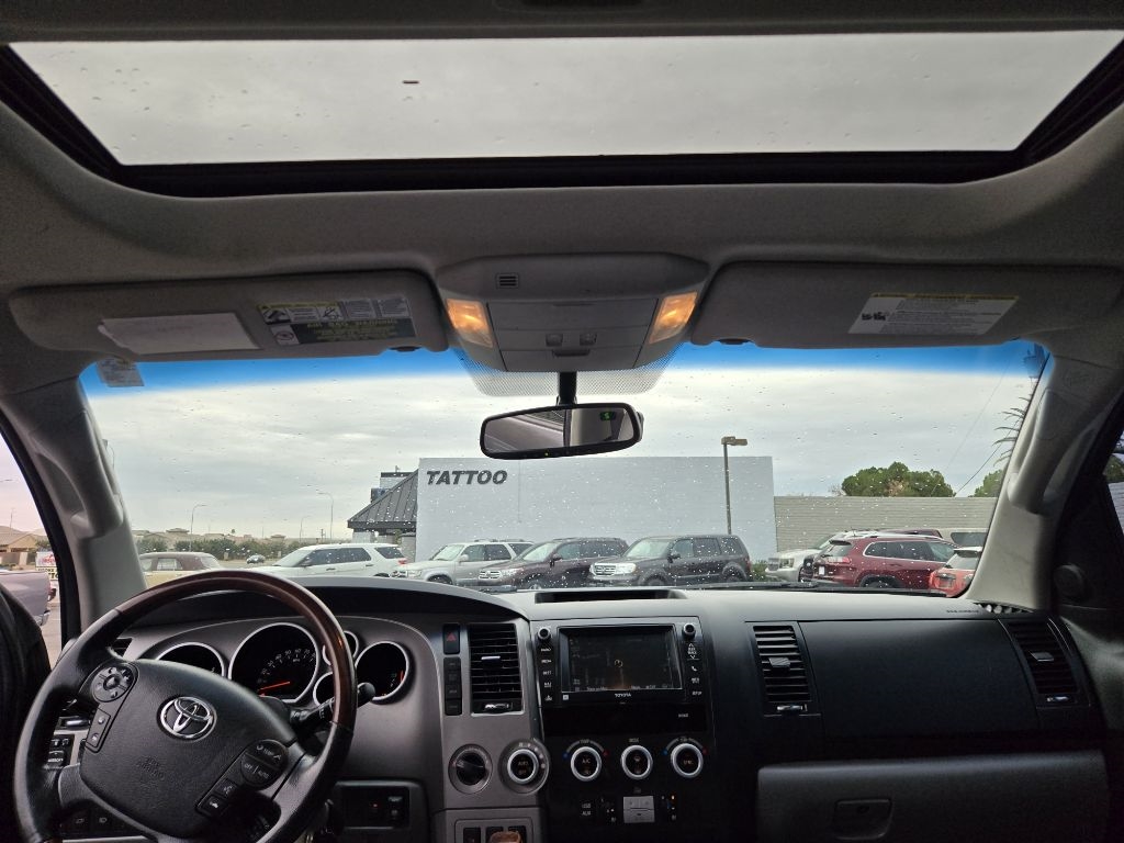 Toyota Sequoia  2013