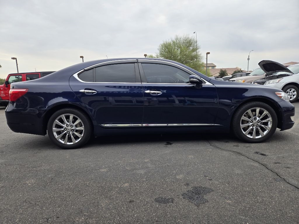 Lexus LS 460 4dr Sdn 2012