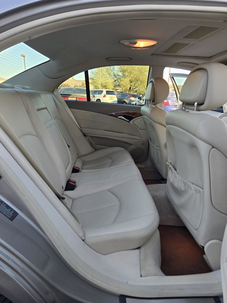 Mercedes-Benz E-Class  2006