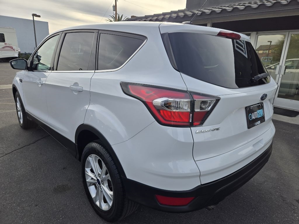 Ford Escape  2017