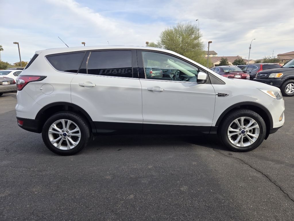 Ford Escape  2017