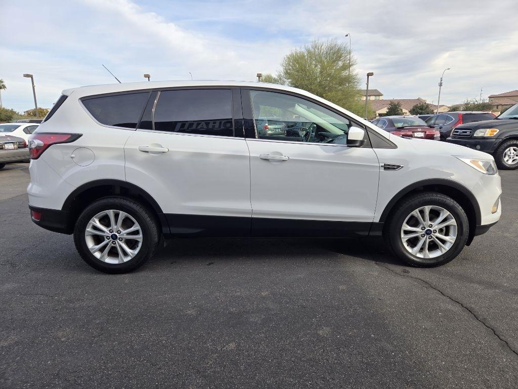 Ford Escape  2017