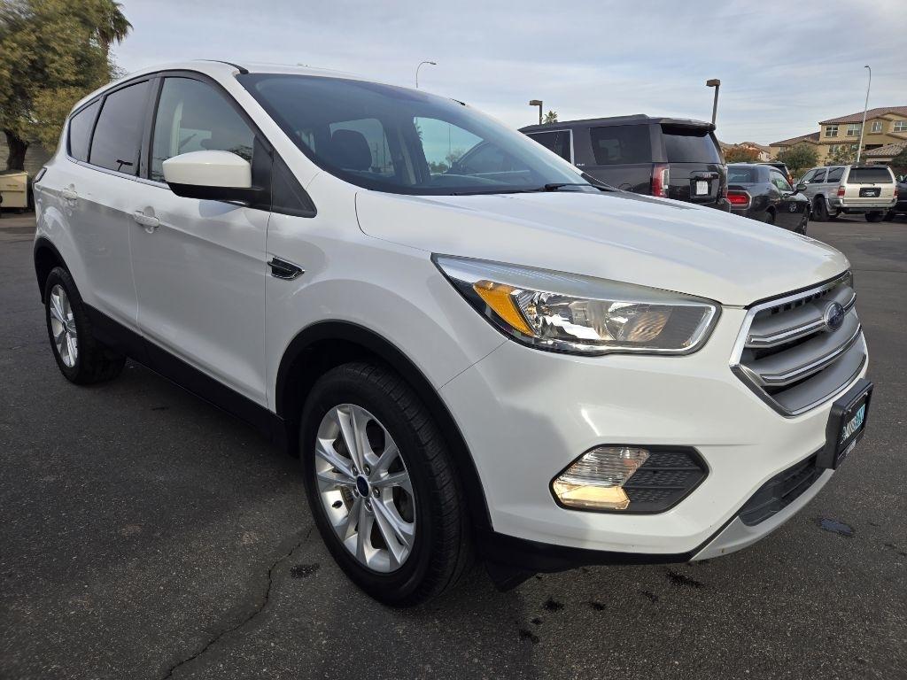 Ford Escape  2017