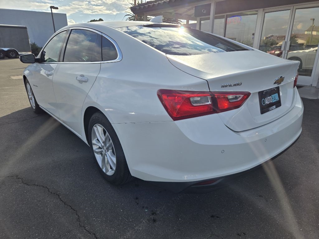 Chevrolet Malibu  2017