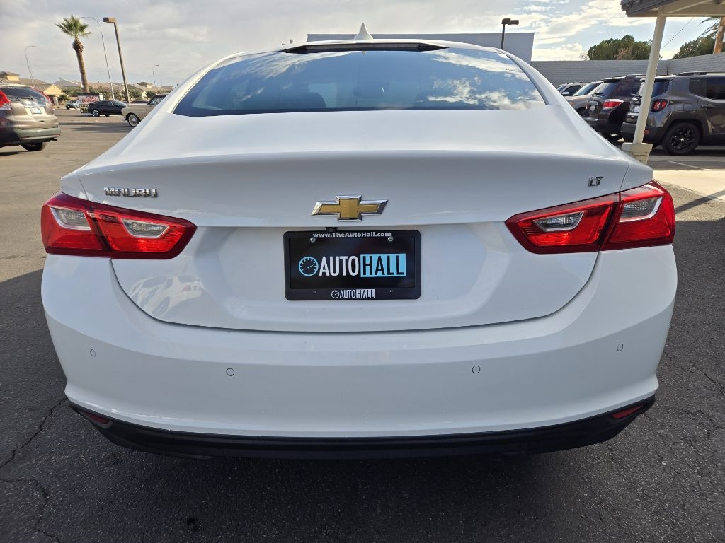 Chevrolet Malibu  2017