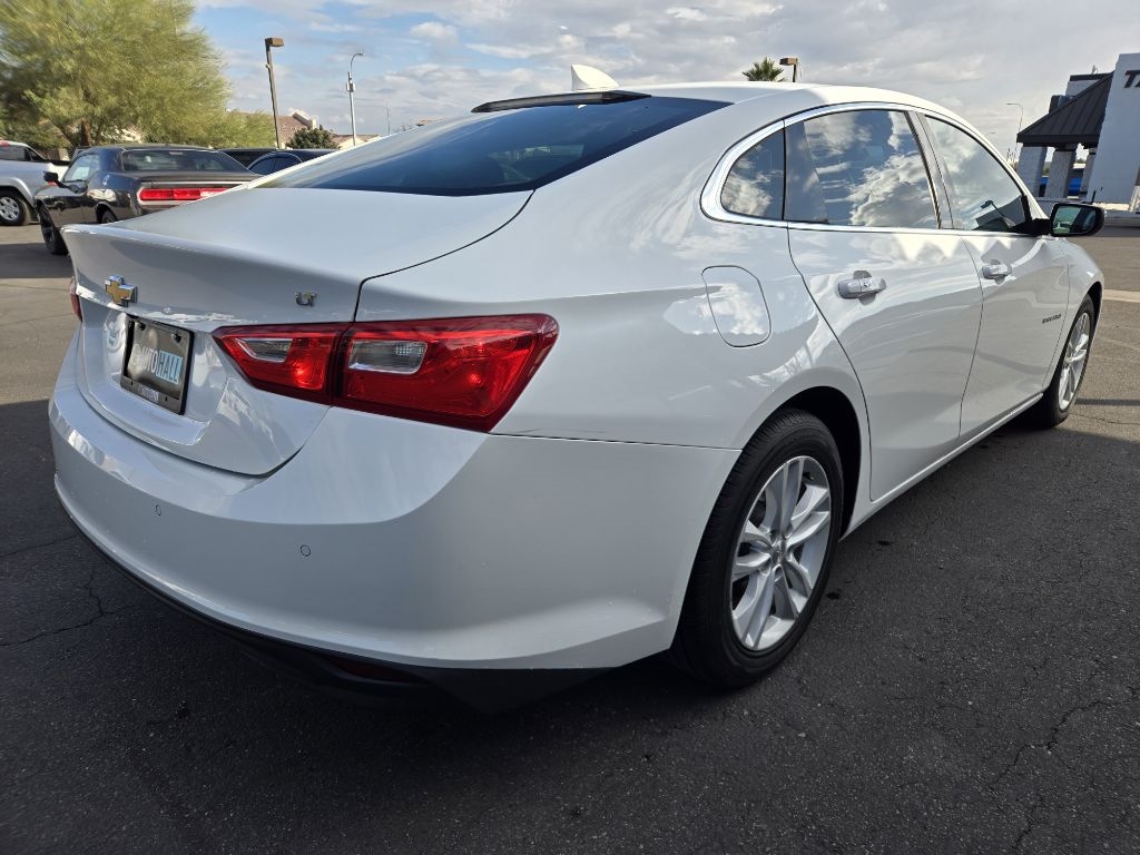 Chevrolet Malibu  2017