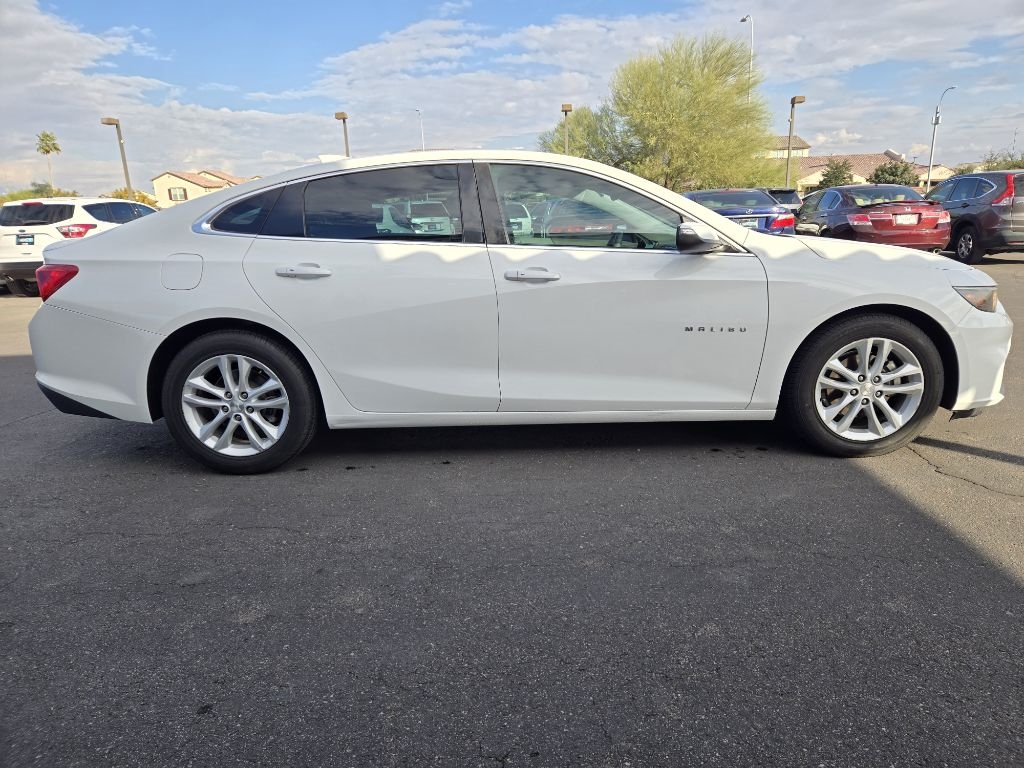Chevrolet Malibu  2017