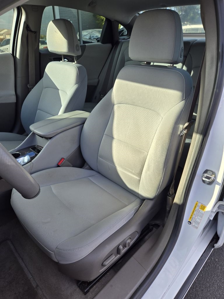 Chevrolet Malibu  2017