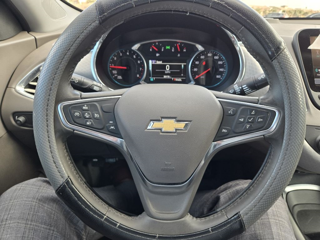 Chevrolet Malibu  2017