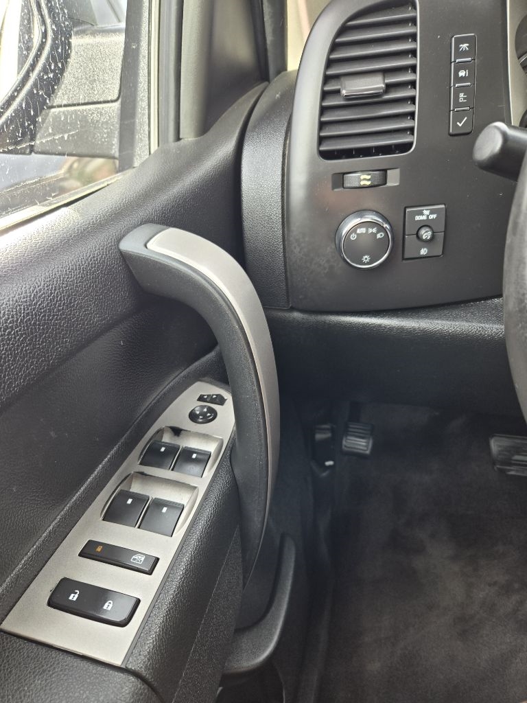 Chevrolet Silverado 1500  2010